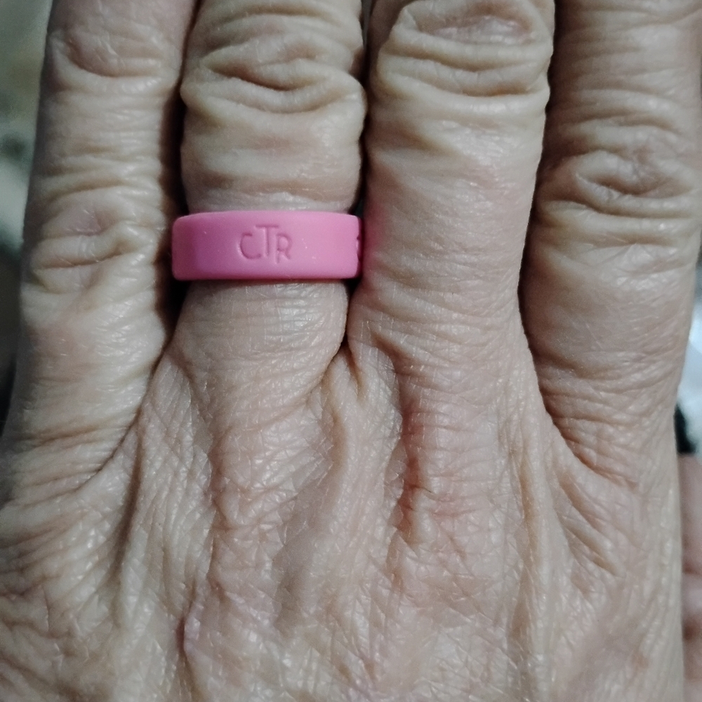 Stretchy Silicone CTR Ring🎉